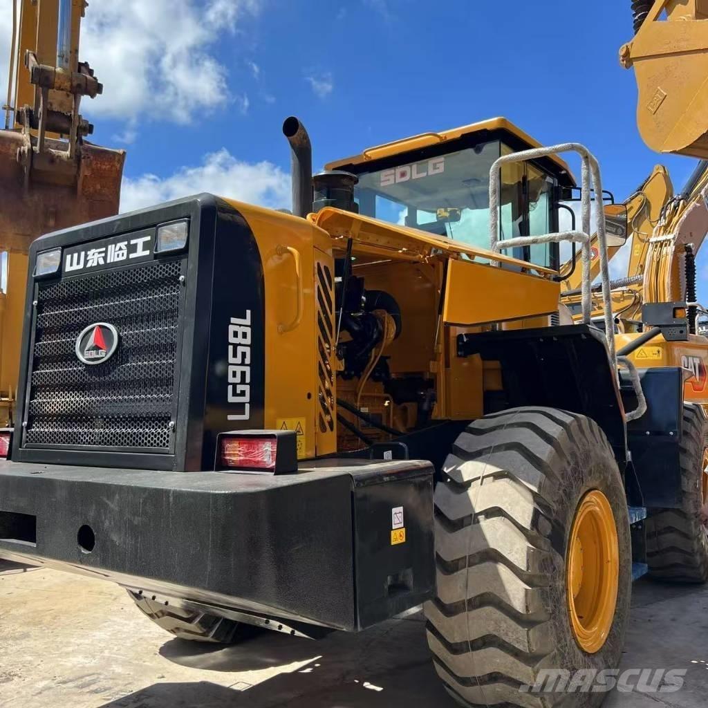 SDLG LG 958 L Фронтальні навантажувачі