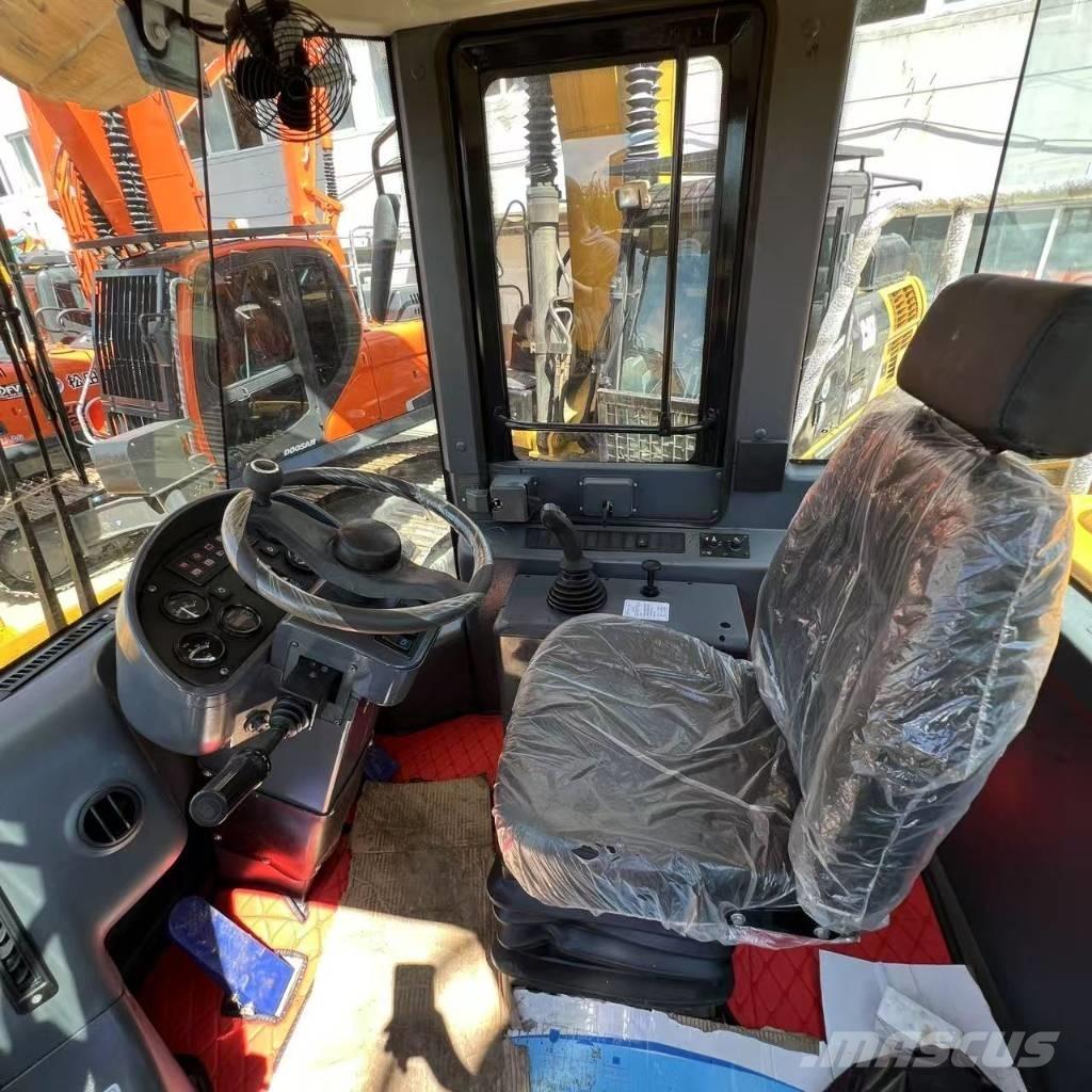 SDLG LG 958 L Фронтальні навантажувачі