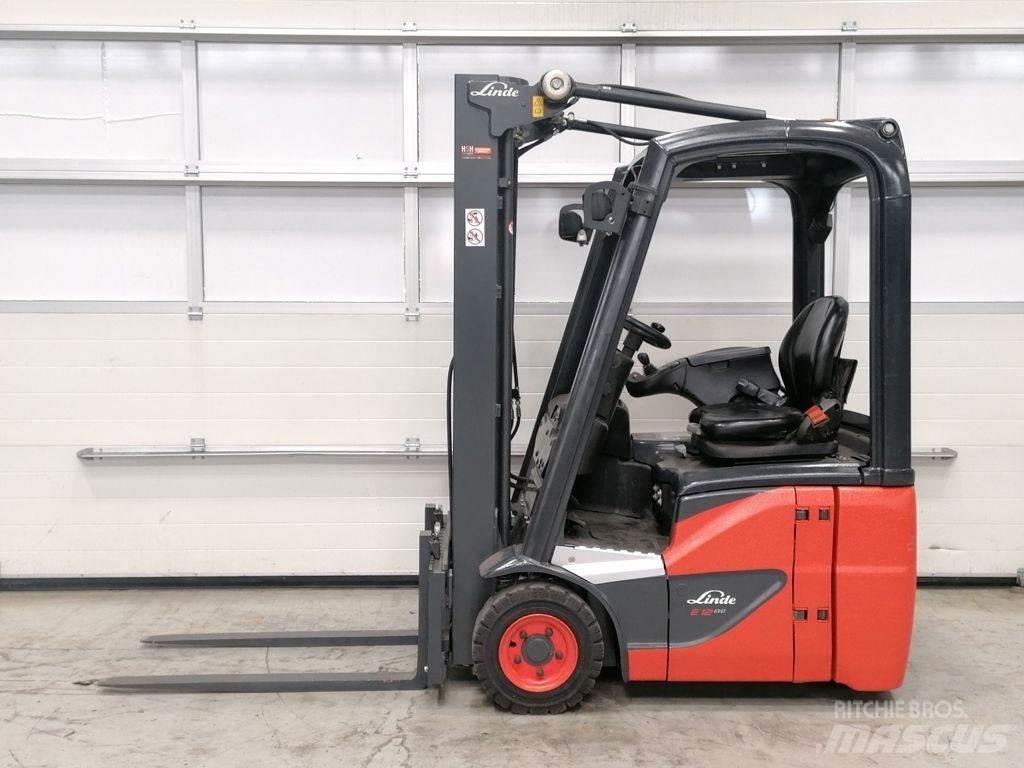 Linde E12-02 Електронавантажувачі