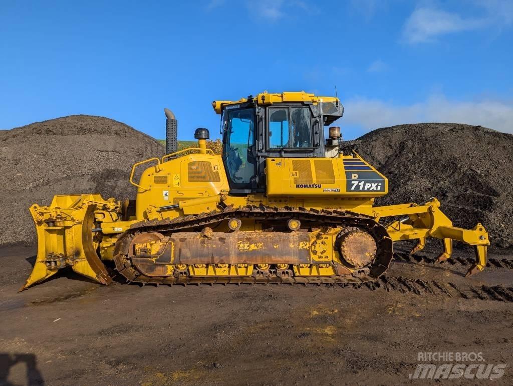 Komatsu D71PXi-24 Гусеничні бульдозери