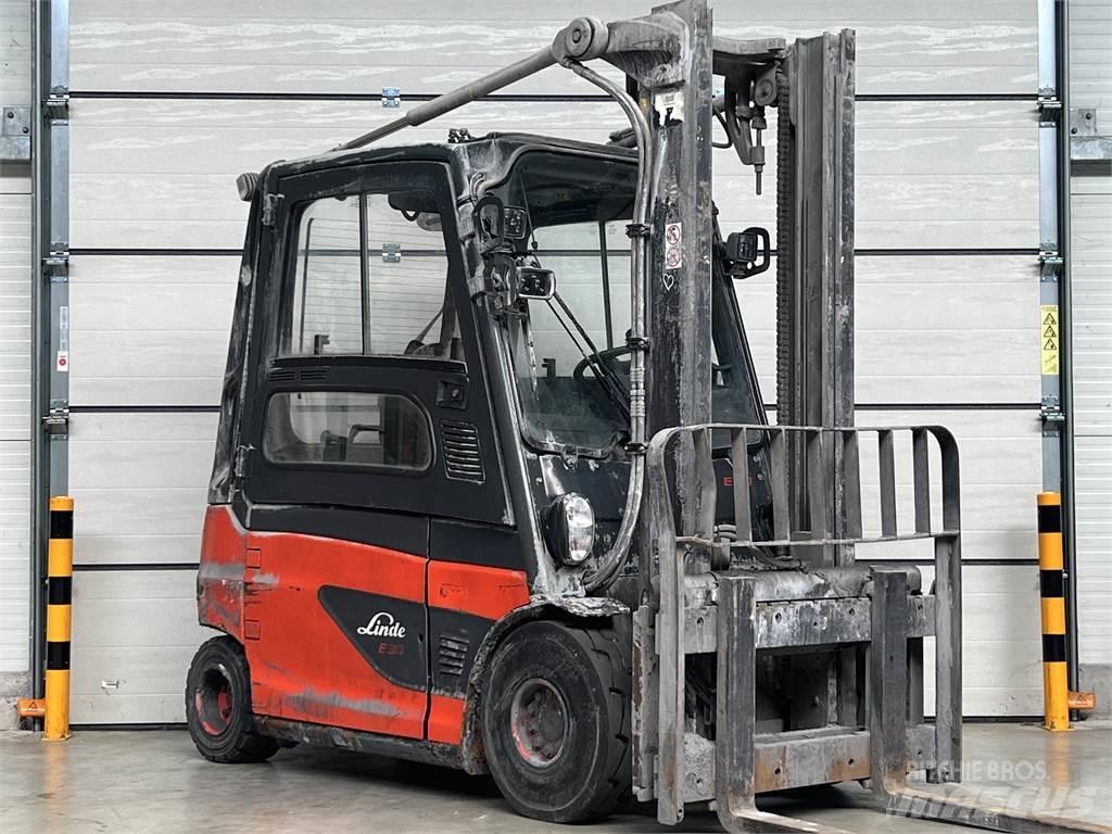 Linde E30L-01 Електронавантажувачі