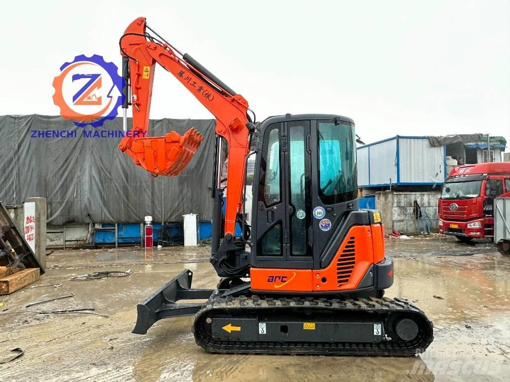 Hitachi ZX 50 Міні-екскаватори < 7т