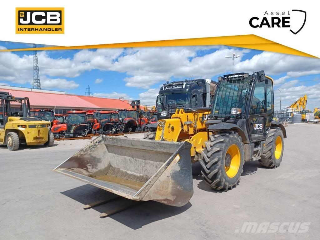 JCB 535-95 Телескопічні навантажувачі