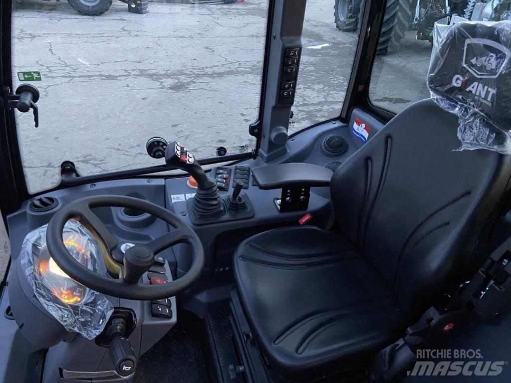 GiANT G 5000 Фронтальні навантажувачі