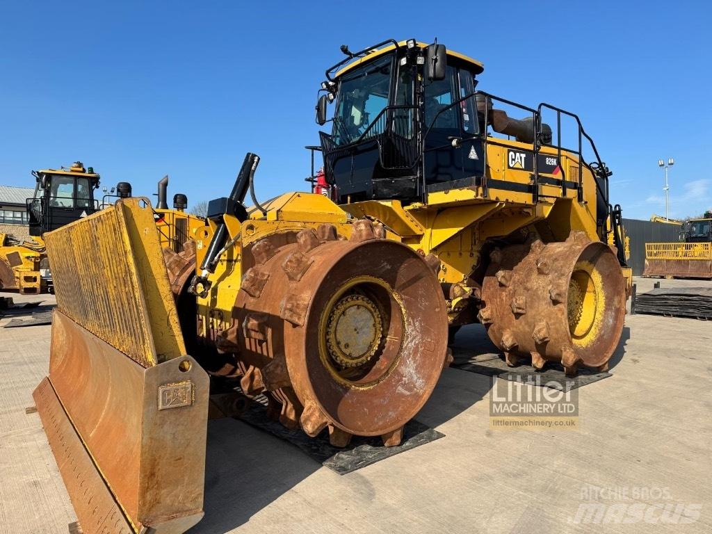 CAT 826K Сміттєві преси