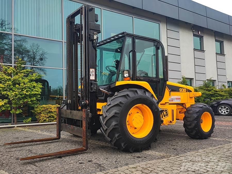 JCB 930 Навантажувачі підвищеної прохідності