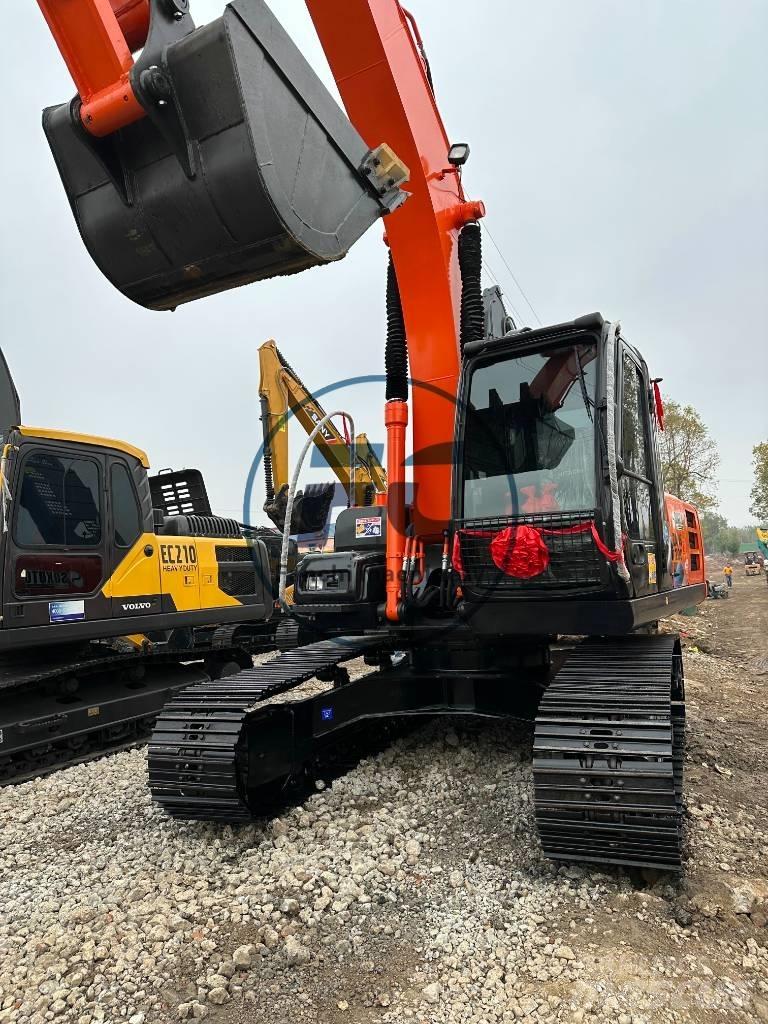 Hitachi ZX 200-6 Гусеничні екскаватори