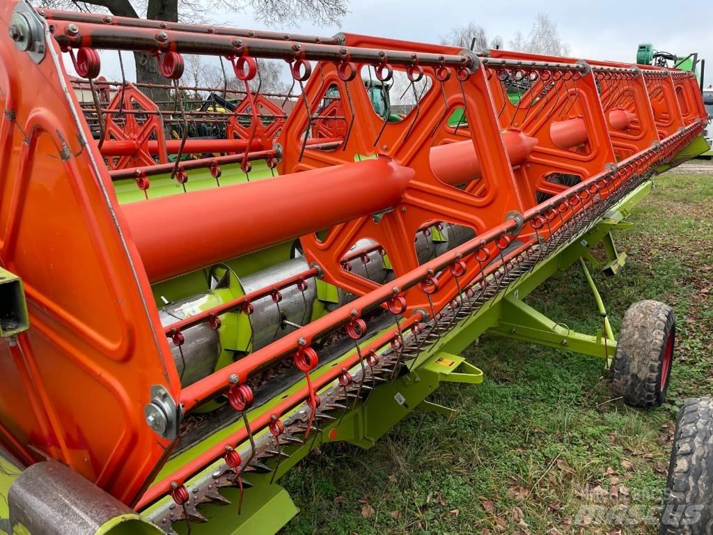 CLAAS Lexion 550 Зернозбиральні комбайни
