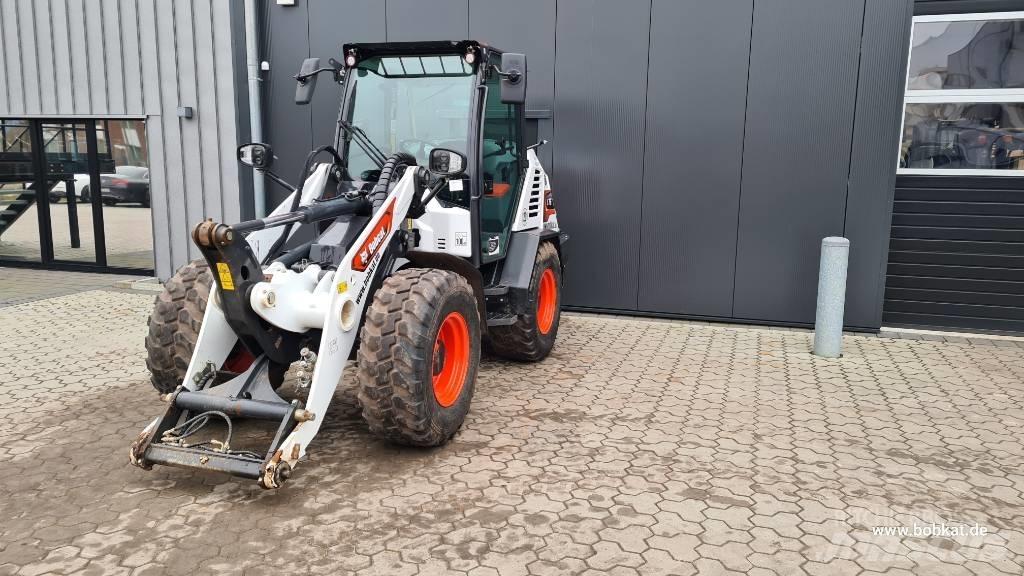 Bobcat L75 Фронтальні навантажувачі