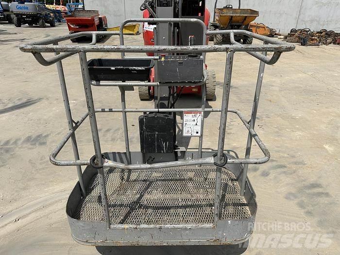 Manitou 150AETJ-C Колінчаті підйомники