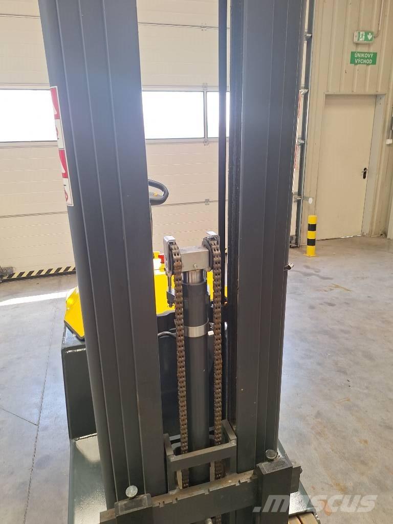 Combilift COMBI-CS Електронавантажувачі