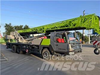 Zoomlion QY25V автокрани