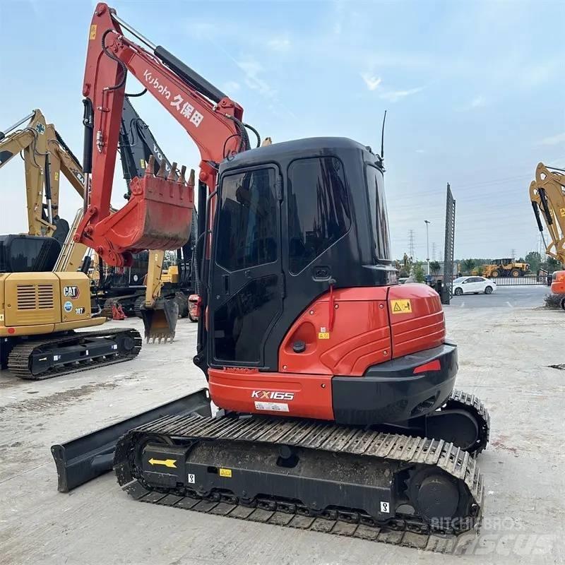 Kubota kx165 Гусеничні екскаватори