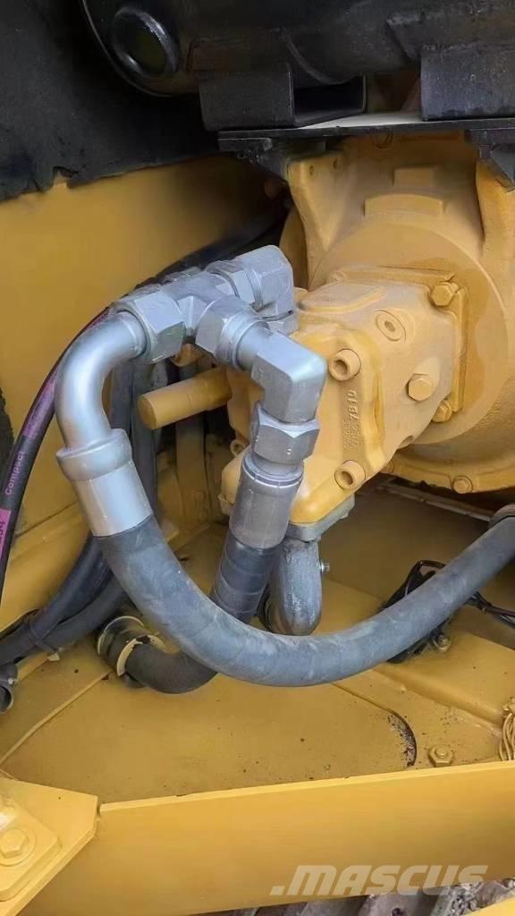 CAT 308E2 Середні екскаватори 7т. - 12т.