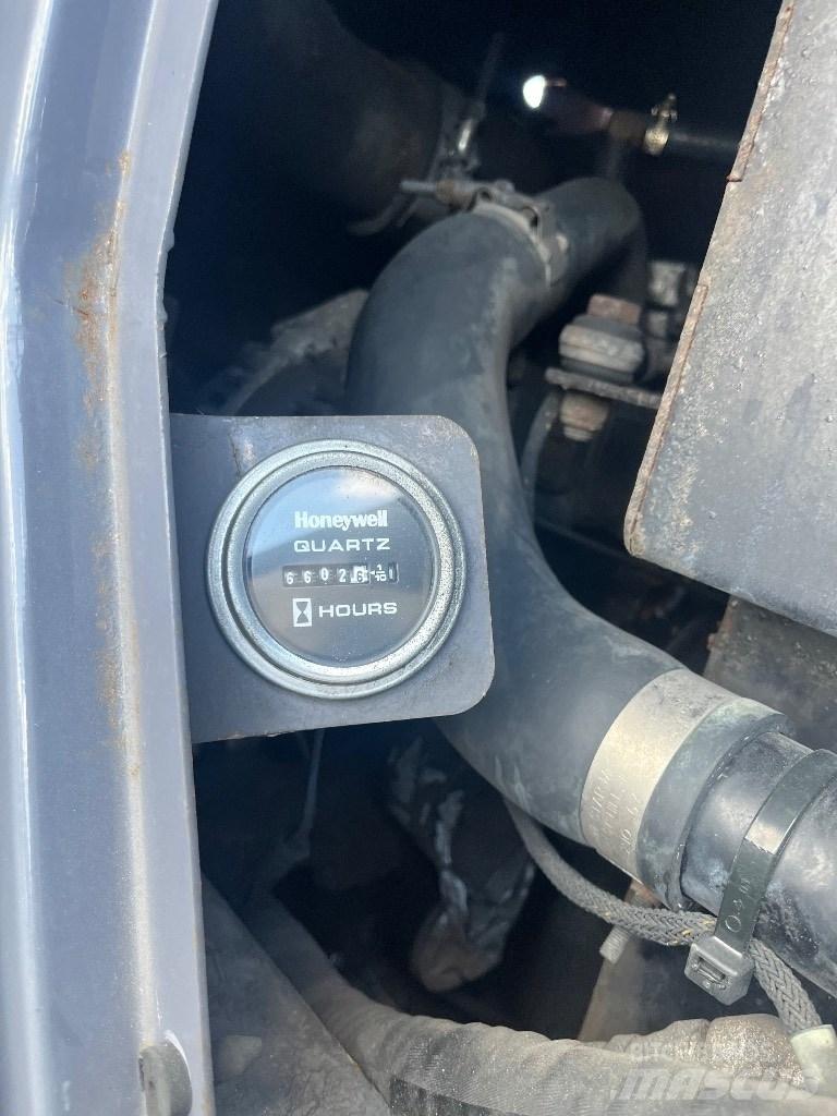 Terex RT 230-1 автокрани всюдиходи