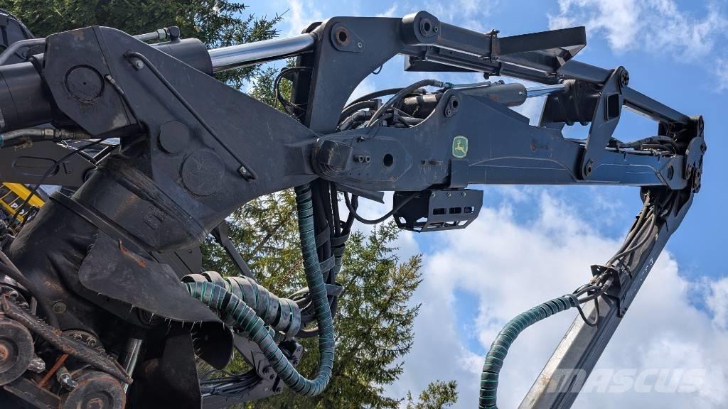 John Deere 1270 G Харвестери