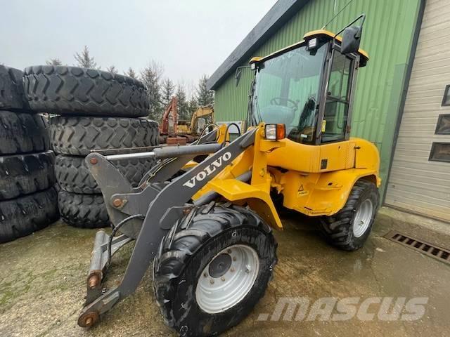 Volvo L30B PRO Фронтальні навантажувачі