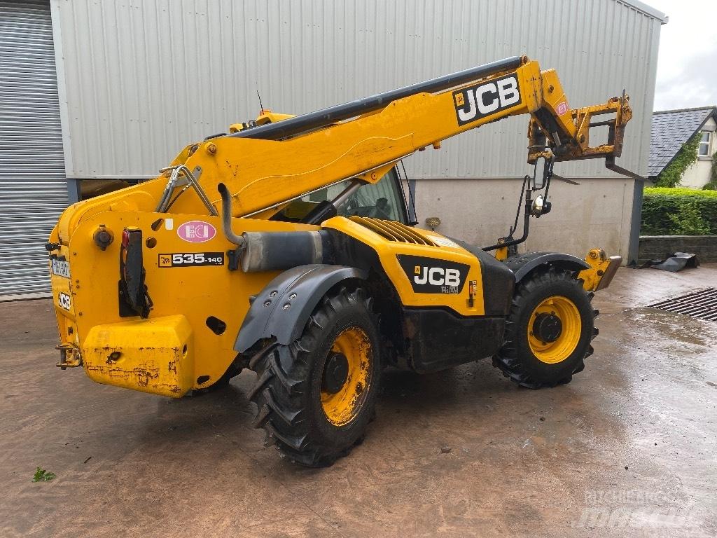 JCB 535-140 Hiviz Телескопічні навантажувачі