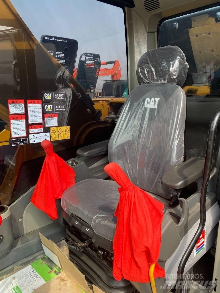 CAT 336D2 Гусеничні екскаватори