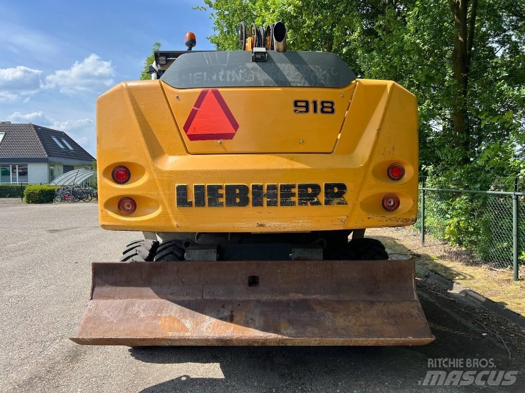 Liebherr A 918 Колісні екскаватори