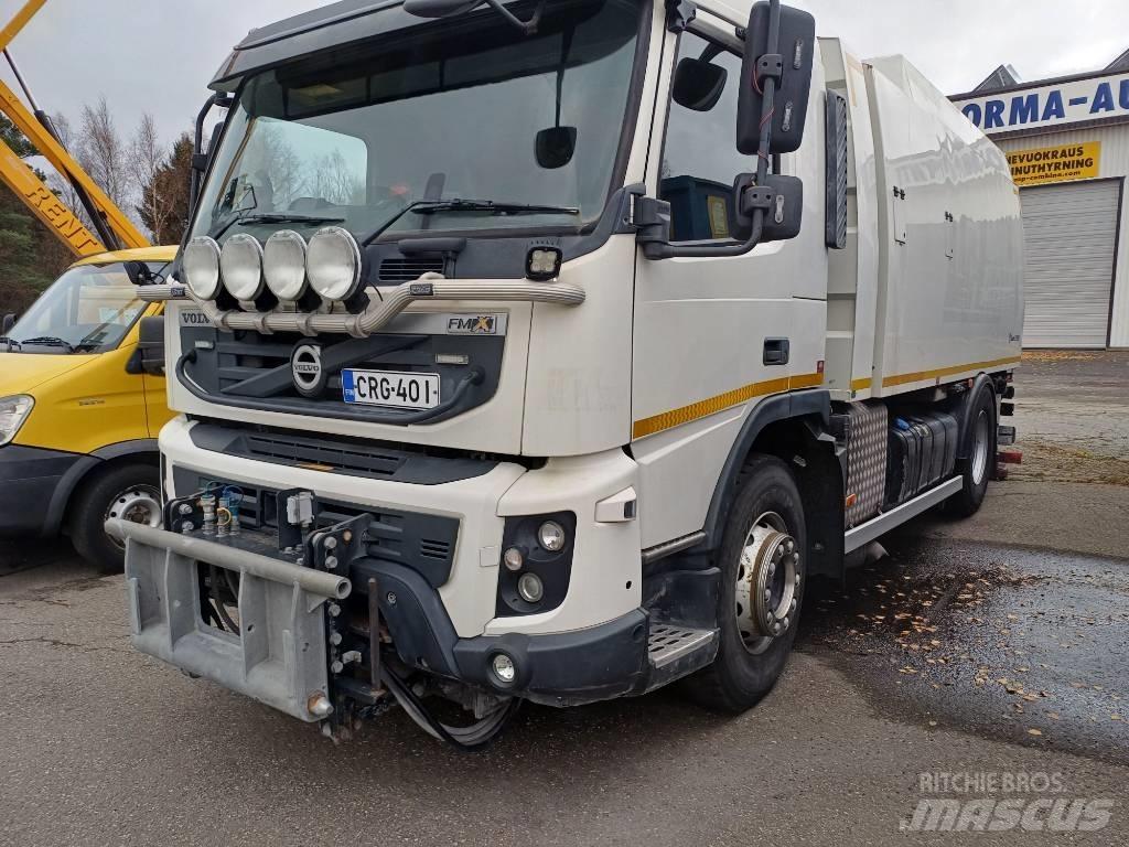 Volvo FMX Прибиральні машини