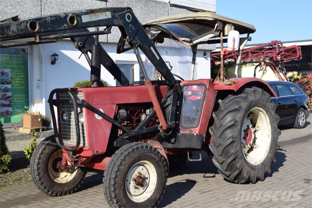 Case IH 624 Трактори