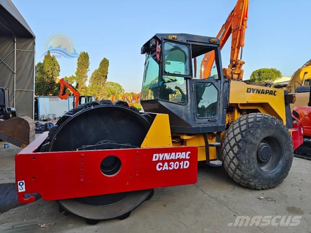 Dynapac CA 301 D Грунтові котки