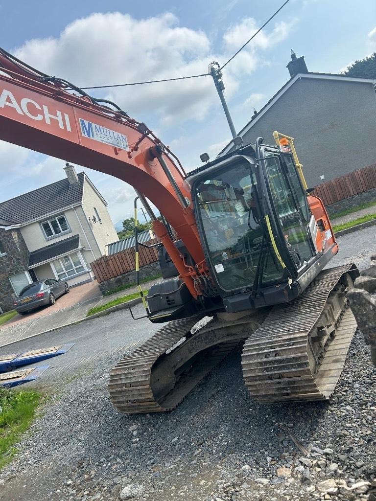 Hitachi ZX130 LCN-7 Гусеничні екскаватори