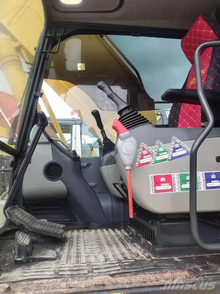Komatsu PC 240 Гусеничні екскаватори