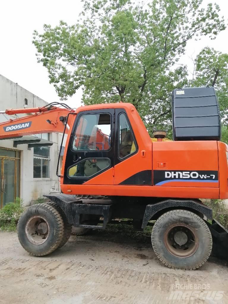 Doosan DH 150 W-7 Гусеничні екскаватори