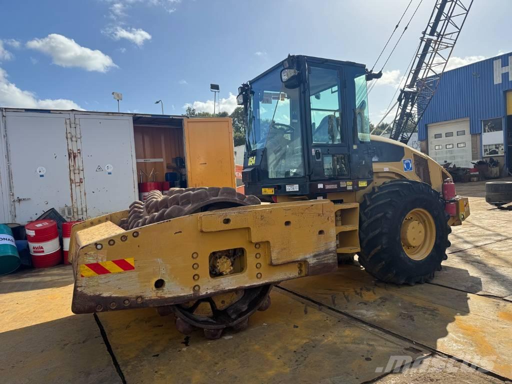 CAT CP 76 Грунтові котки