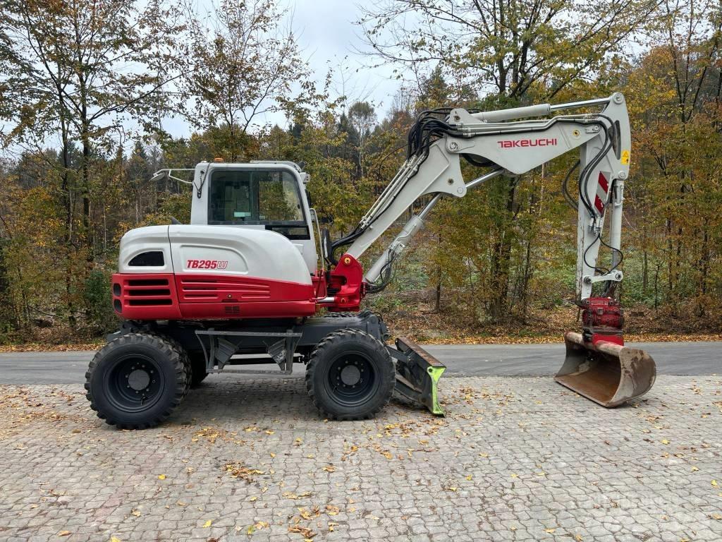 Takeuchi TB 295 W Колісні екскаватори