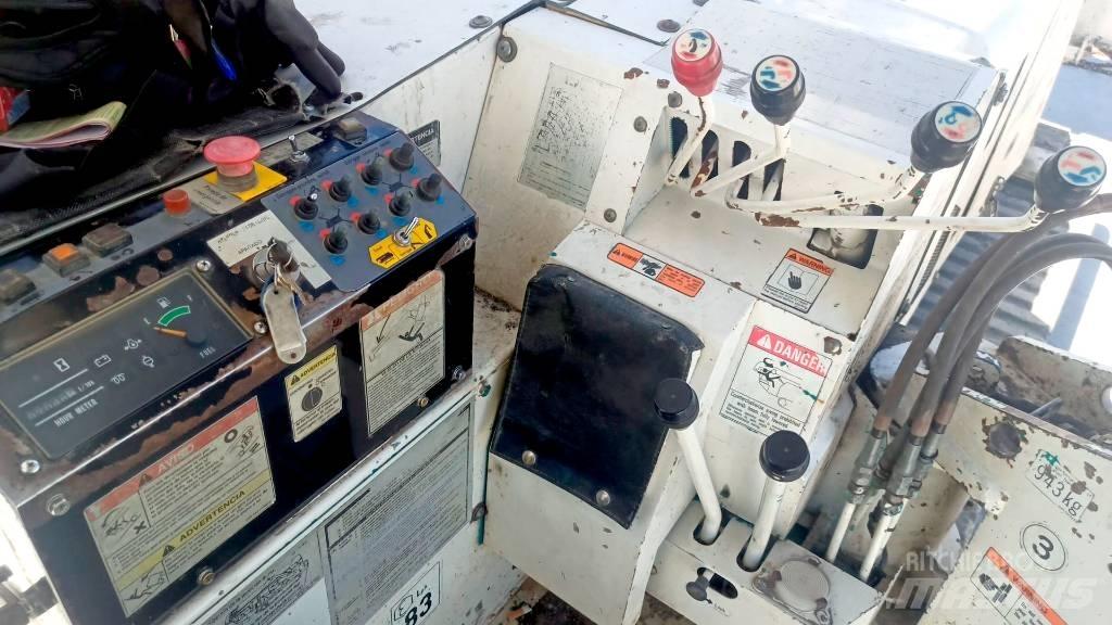 Maeda MC-305CRM-E Міні-крани