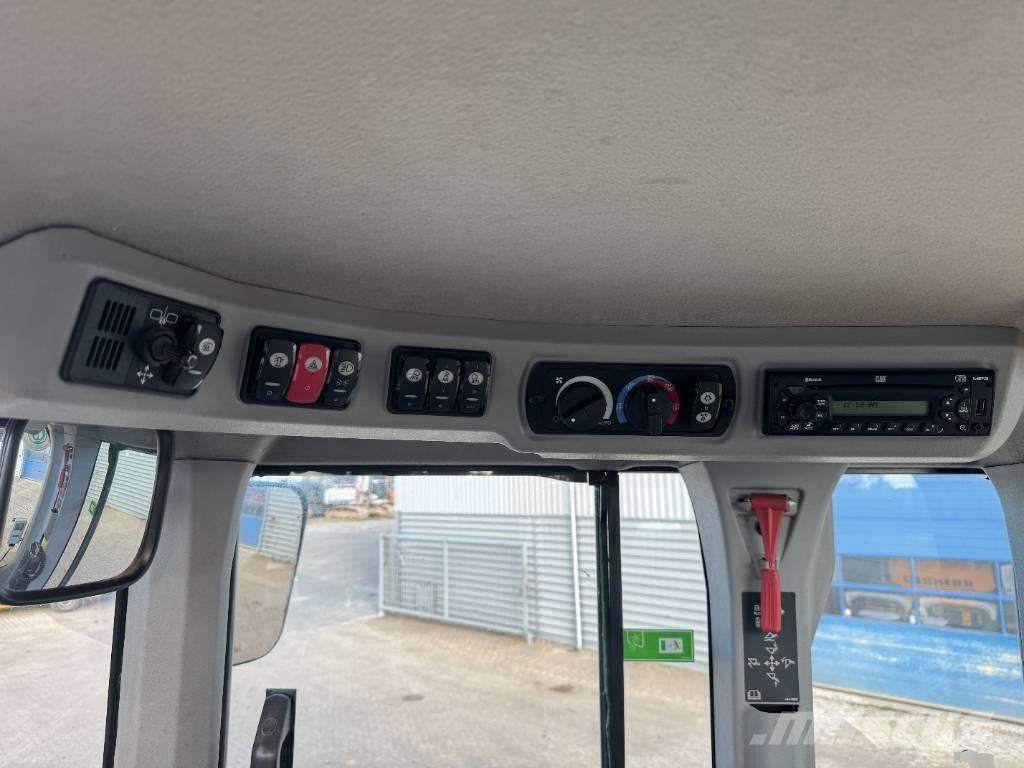 CAT 938 K Фронтальні навантажувачі