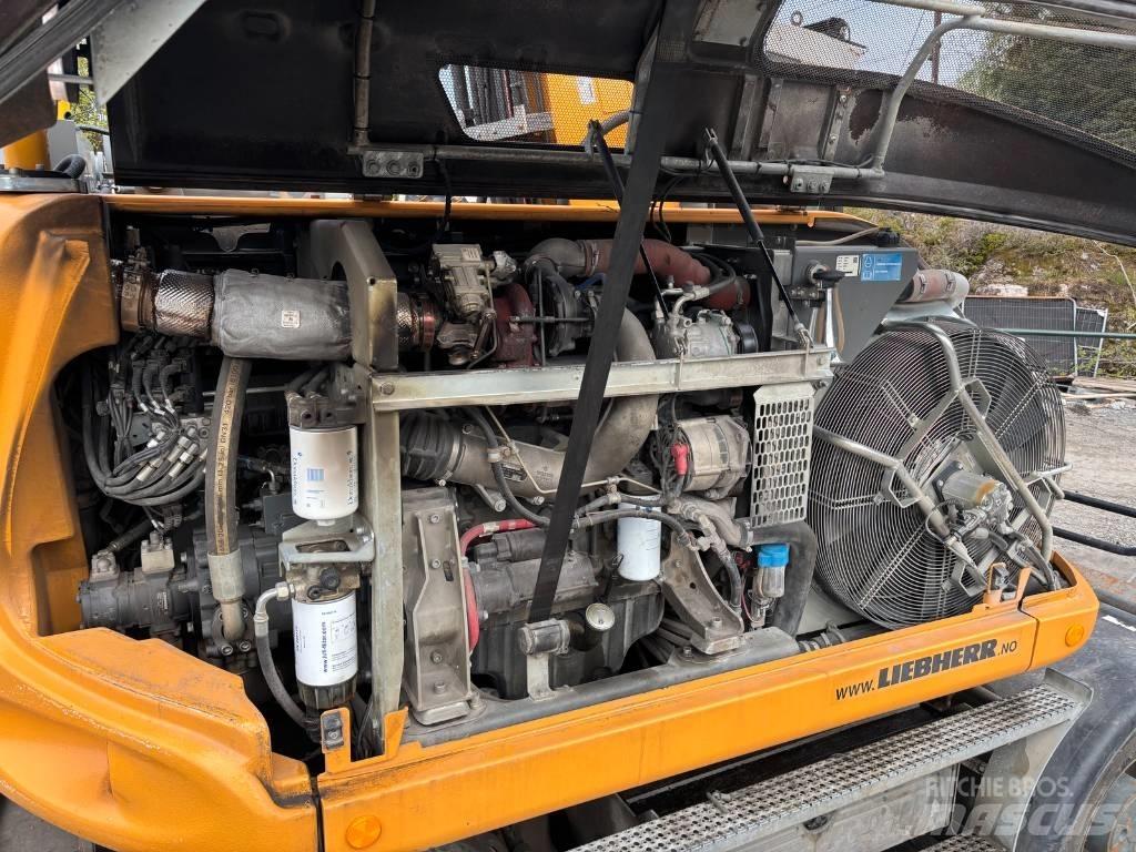 Liebherr A 914 Колісні екскаватори