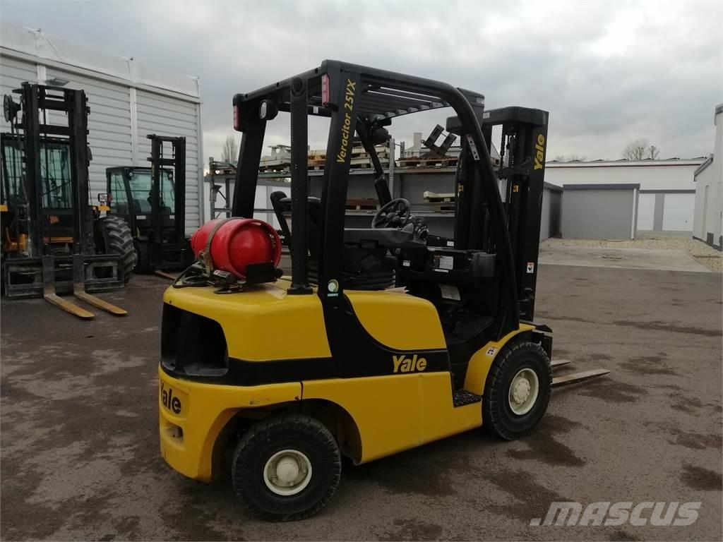 Yale GLP25VX-V Газові навантажувачі