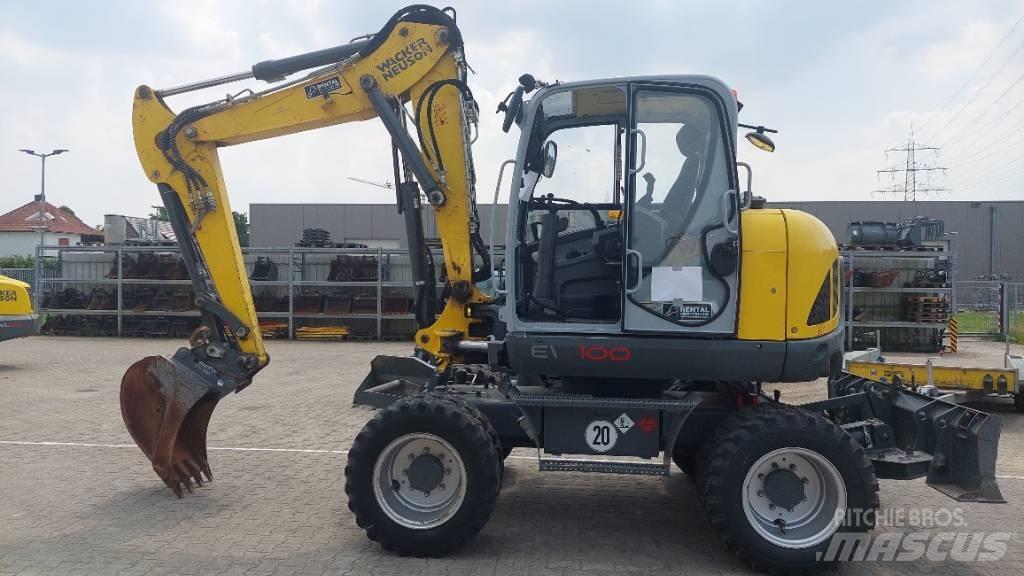 Wacker Neuson EW100 Колісні екскаватори