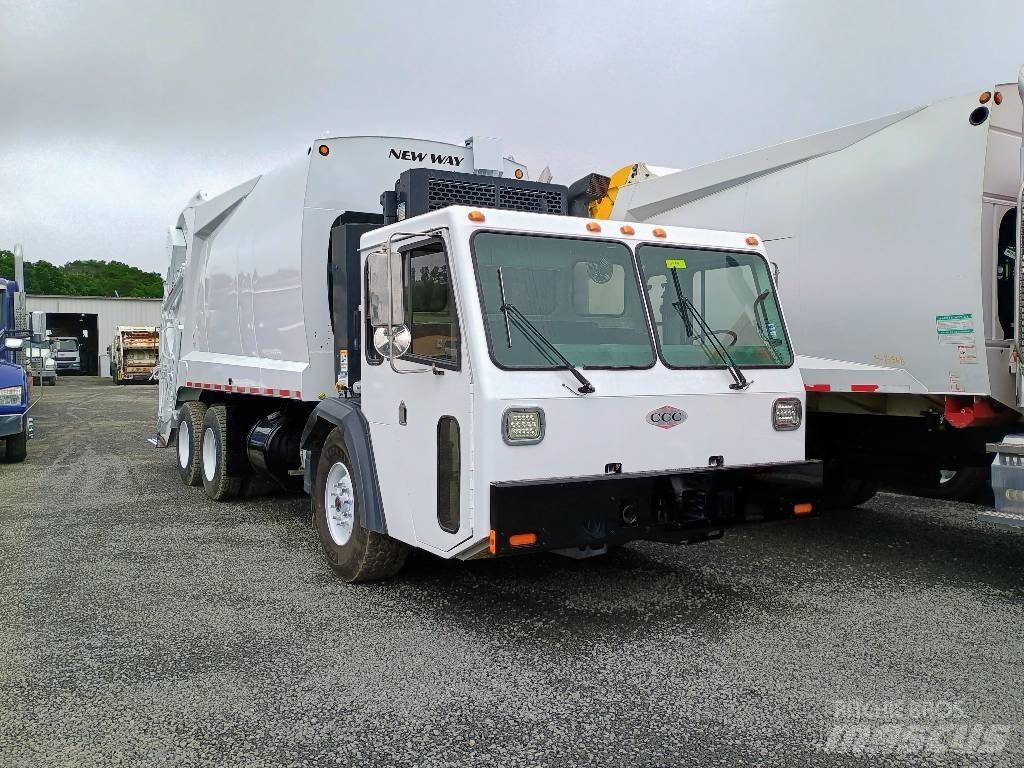  Crane Carrier LE Сміттєвози