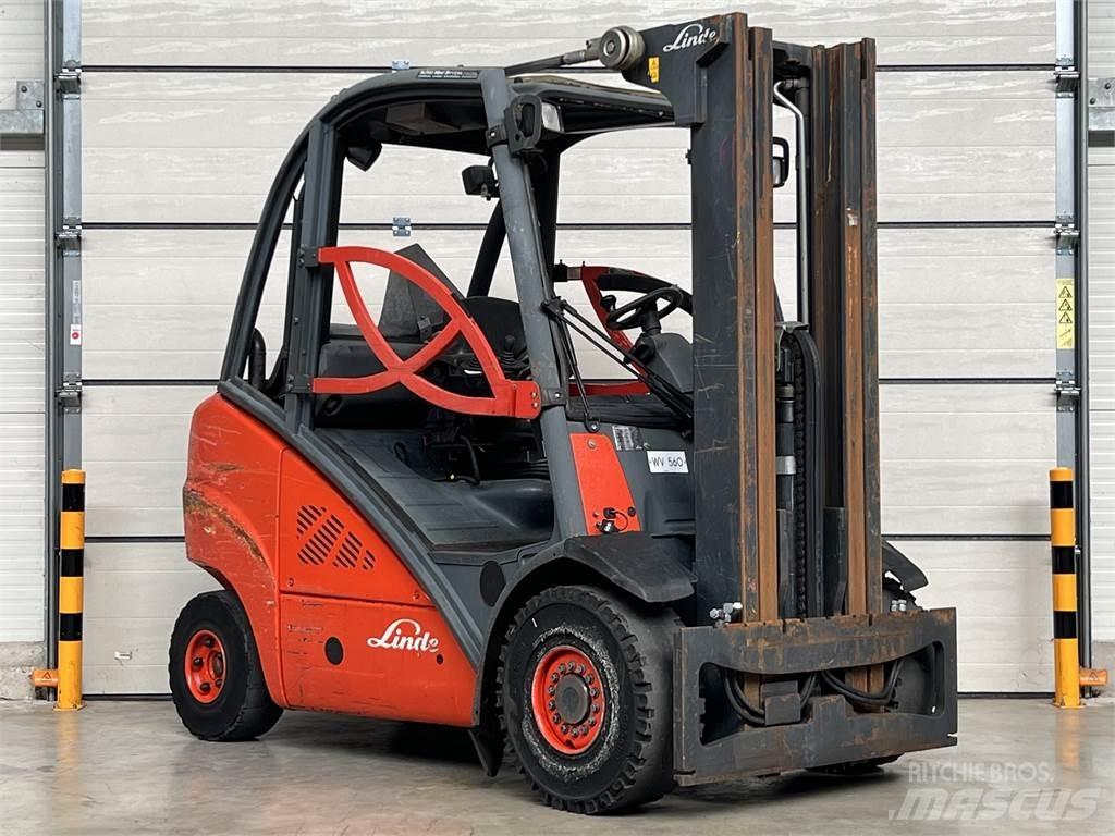 Linde H25T Газові навантажувачі