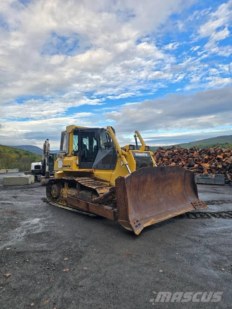 Komatsu D 65 EX-15 L Гусеничні бульдозери
