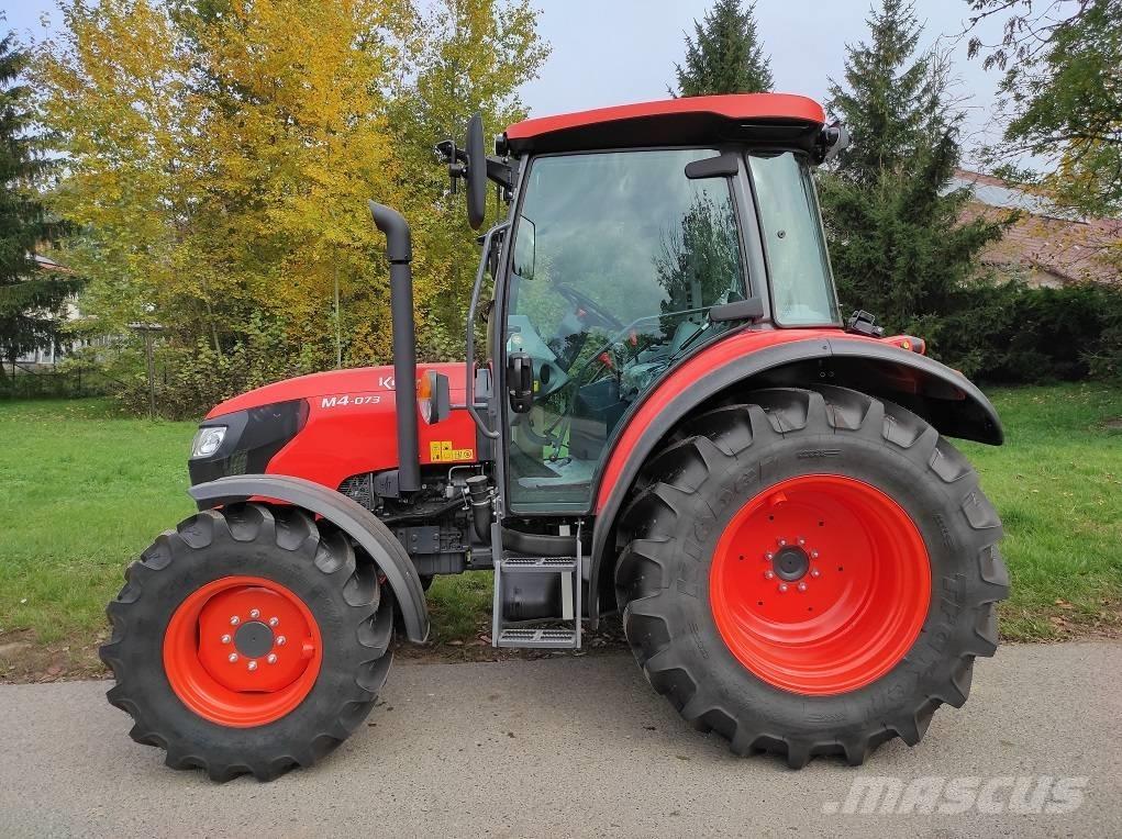 Kubota M4073 Трактори