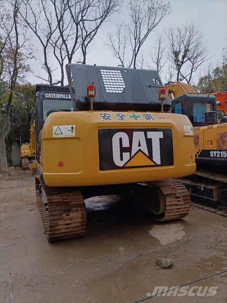 CAT 320 D Гусеничні екскаватори
