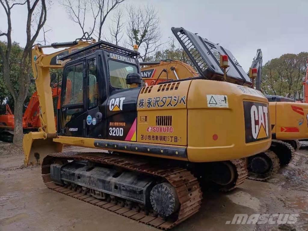 CAT 320 D Гусеничні екскаватори