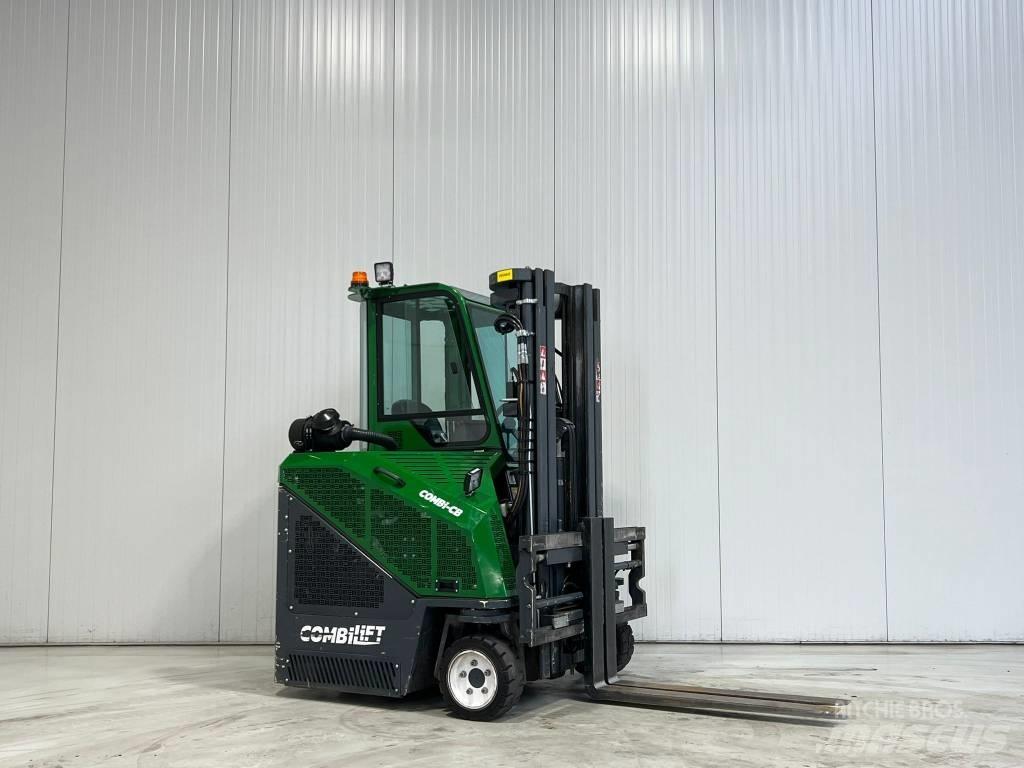 Combilift CB2500 lpg Чотириходові річ-траки