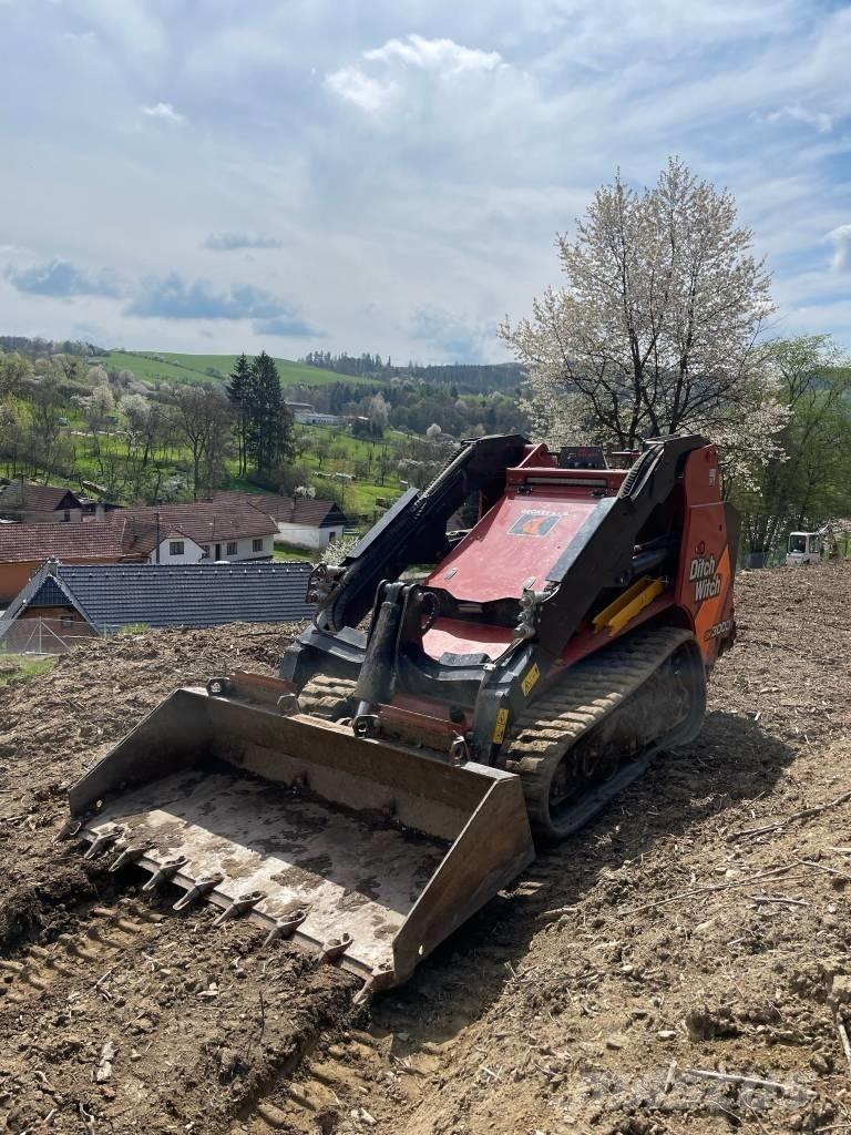Ditch Witch SK 3000 Гусеничні вантажники