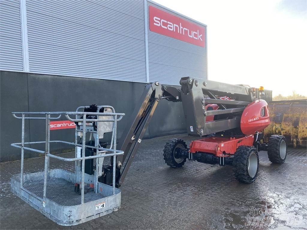 Manitou 160ATJ RC Колінчаті підйомники