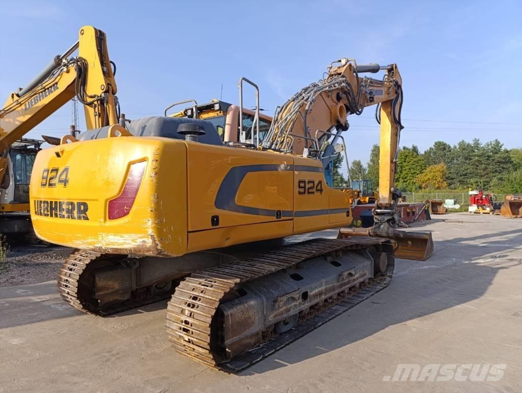 Liebherr R924LC Гусеничні екскаватори