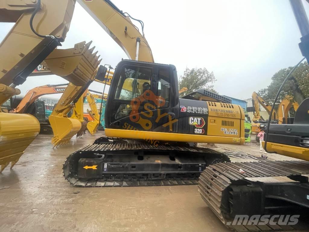 CAT CAT320 D2 Гусеничні екскаватори