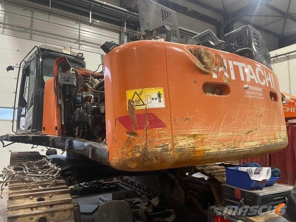 Hitachi ZX490LCH-6 Гусеничні екскаватори
