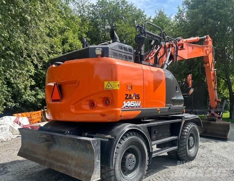 Hitachi ZX 145 W-6 Колісні екскаватори